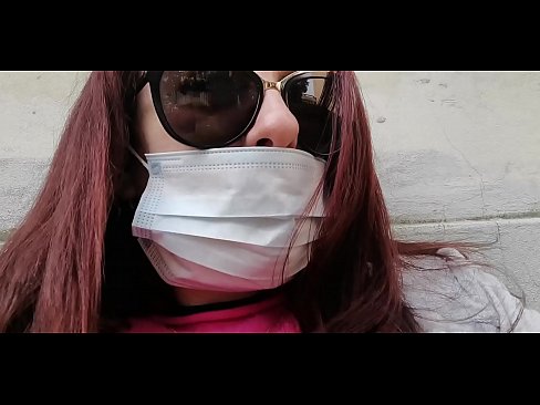 ❤️ D'Nicoletta hëlt sech op hirem Noper a pisst a senger Garage (Special Covid19 Italienesch Quarantän) ☑ Sexvideo bei eis ❌
