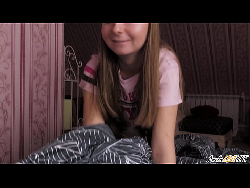 ❤️ Blondie suckelt hir BFF's déif a kritt Cum an hirem Mond ☑ Sexvideo bei eis ❌